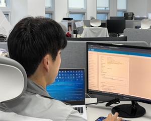 다쏘시스템, PI첨단소재와 함께 바이오비아 노트북 시스템 구축